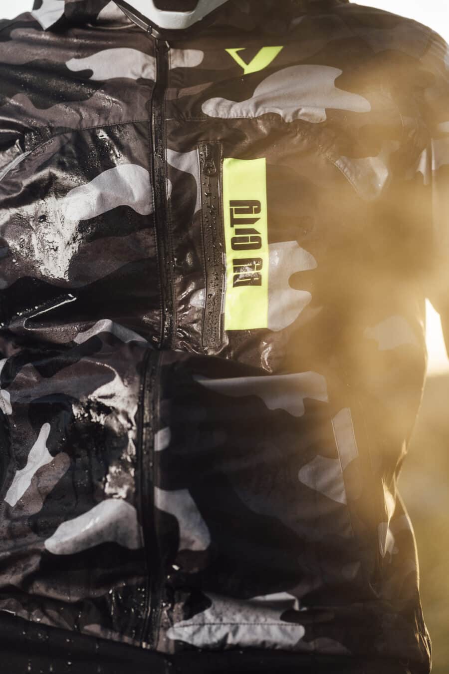 Chaqueta Military Rain BY CITY