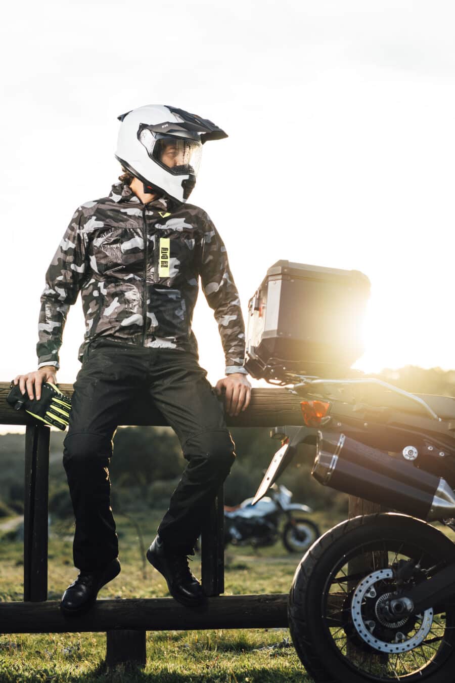 Chaqueta Military Rain BY CITY